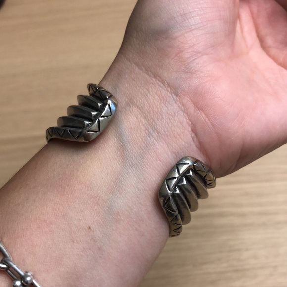 House of Harlow 1960 cuff bracelet - Picture 3 of 5